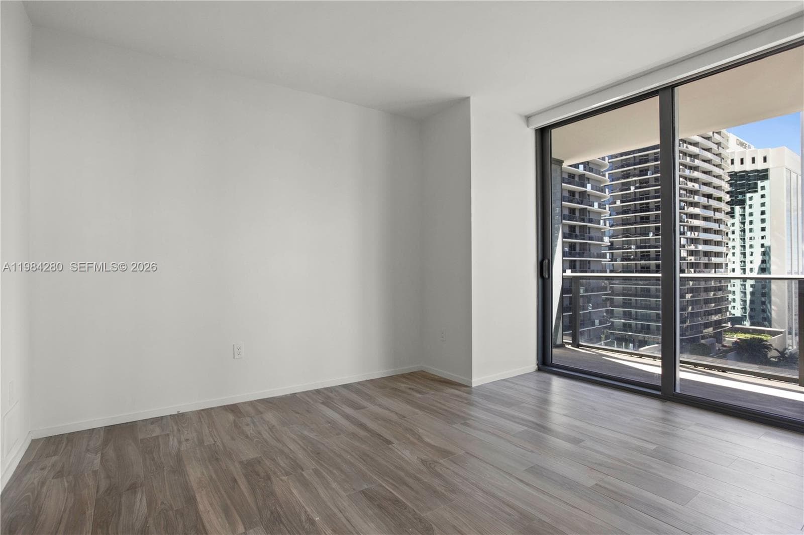 801 S Miami Ave # 1609, Miami FL 33130 — 15