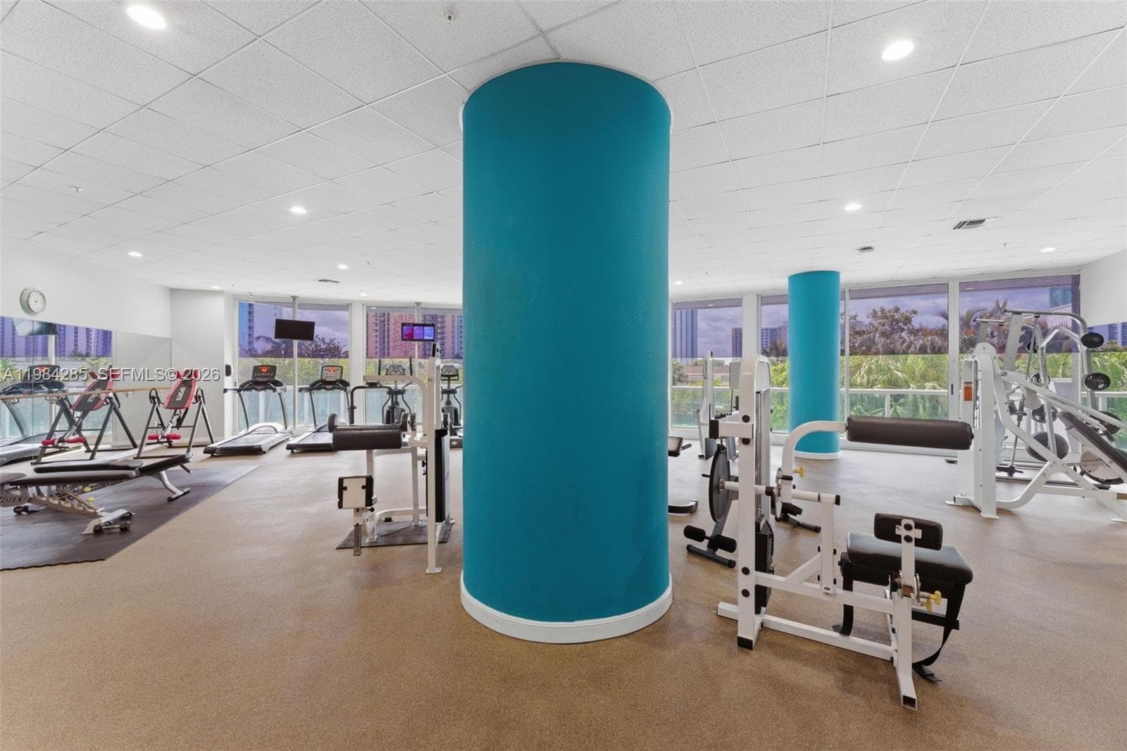 16400 Collins Ave # 544, Sunny Isles Beach FL 33160 — 33