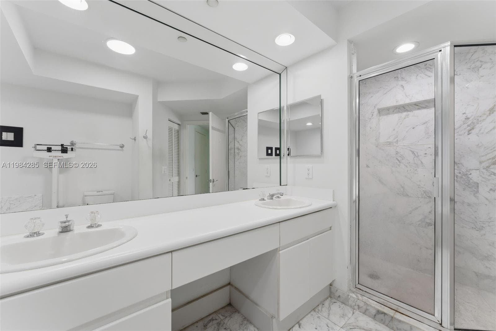16400 Collins Ave # 544, Sunny Isles Beach FL 33160 — 21