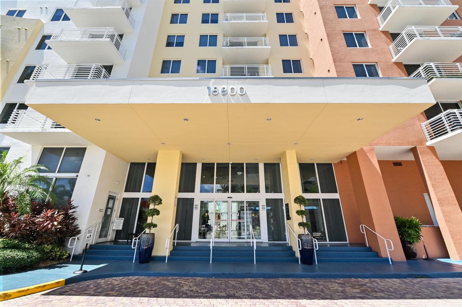 18800 NE 29th Avenue # 816, Aventura FL 33180 — 2