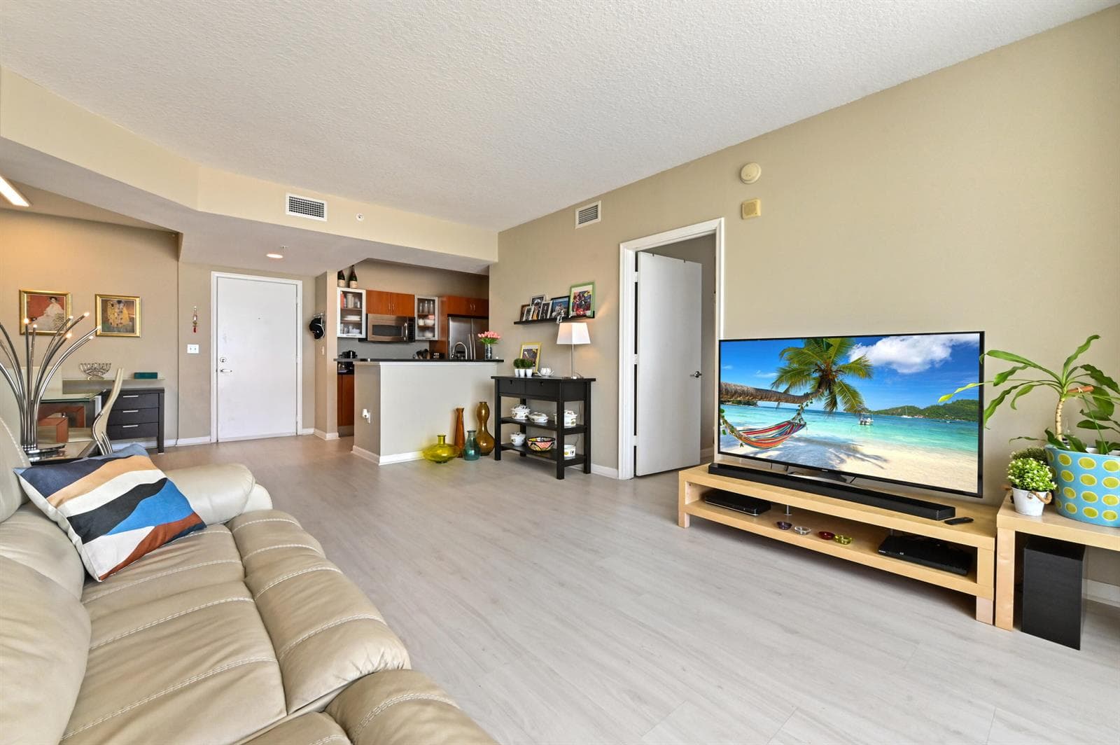 18800 NE 29th Avenue # 816, Aventura FL 33180 — 14
