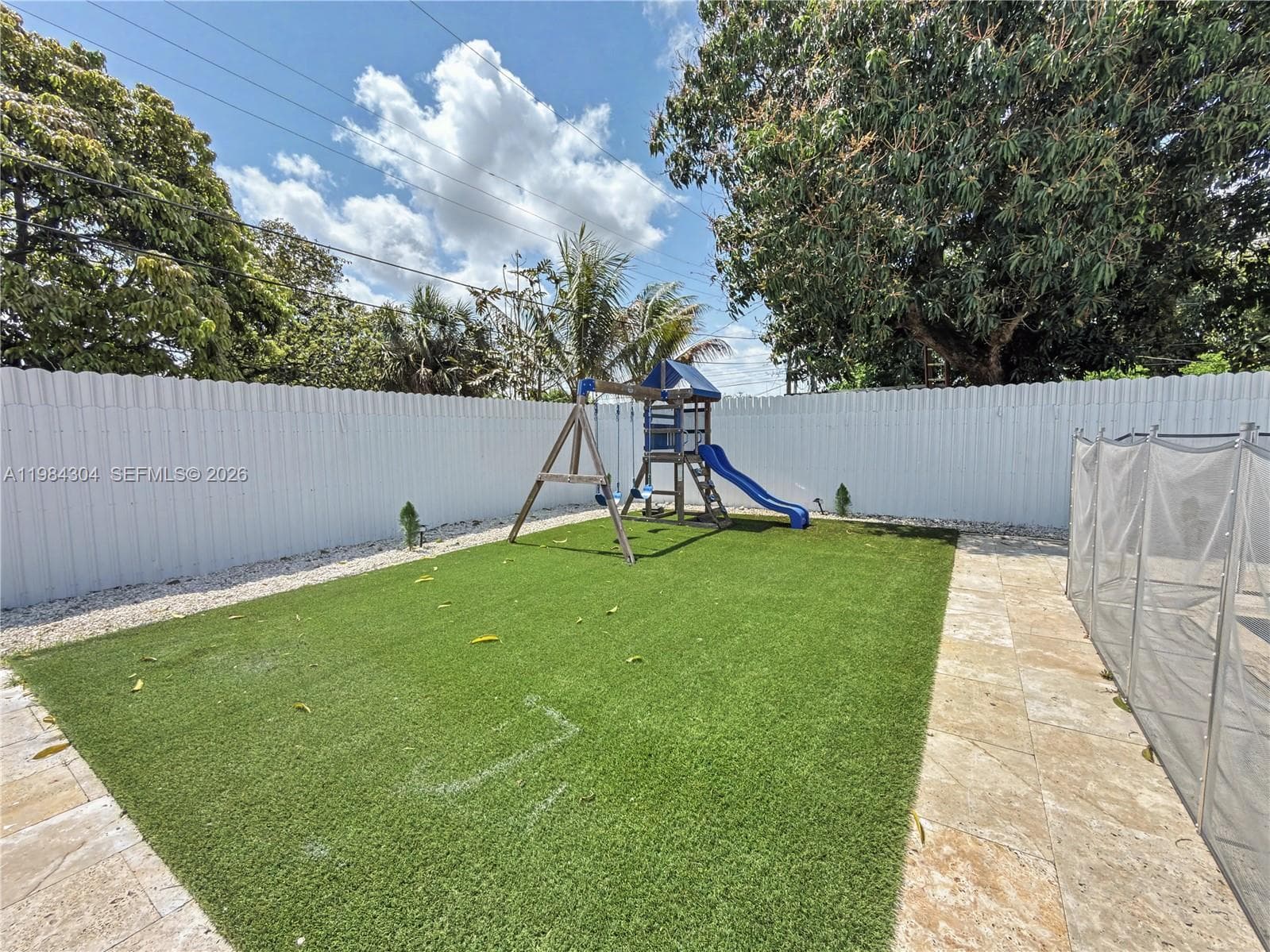 660 S Biscayne River Dr, Miami FL 33169 — 42