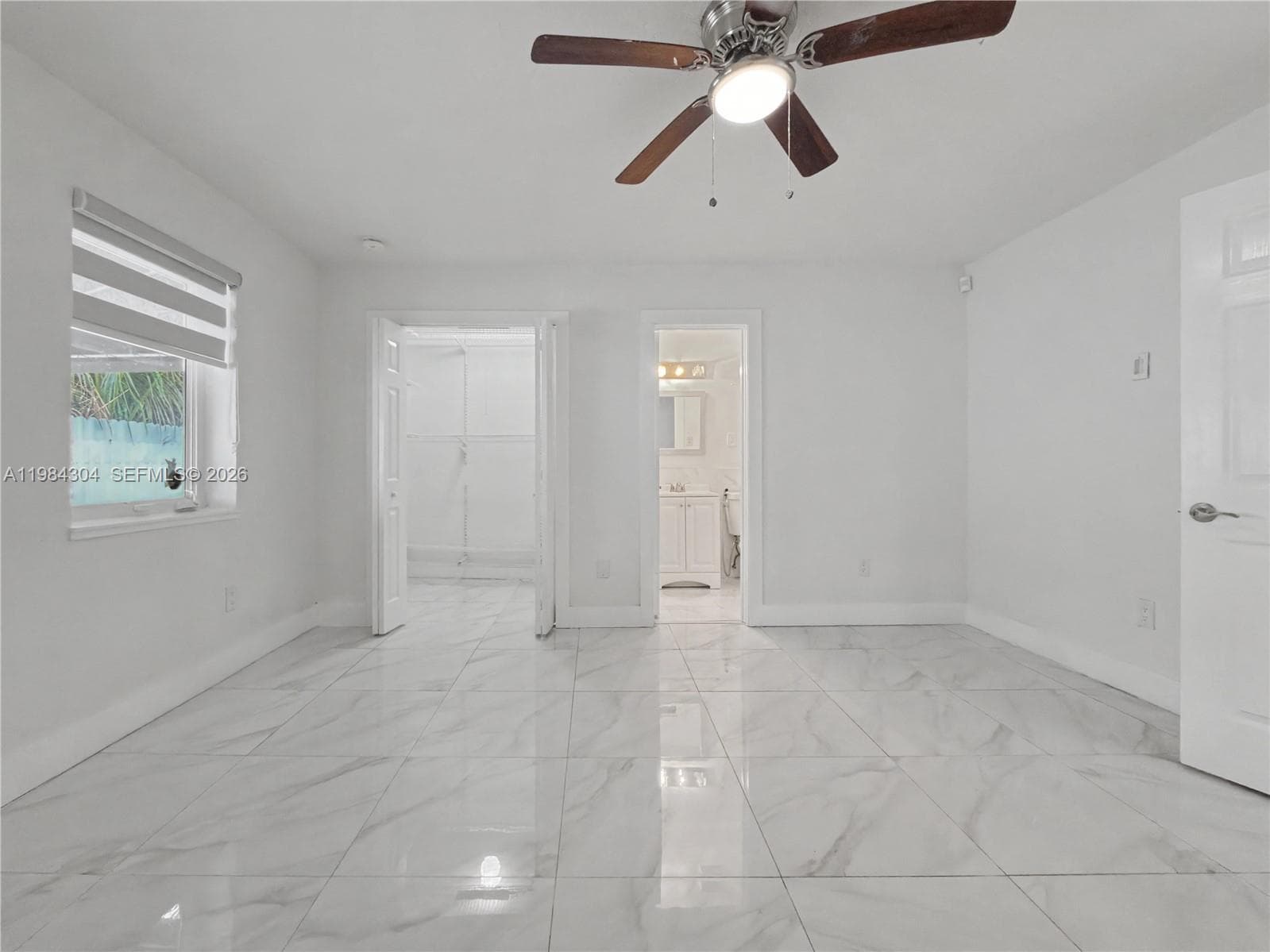 660 S Biscayne River Dr, Miami FL 33169 — 20