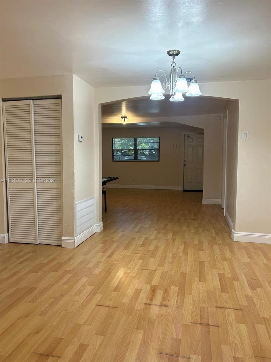 8866 SW 126th St, Miami FL 33176 — 32