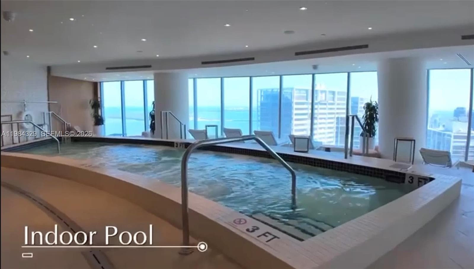 300 Biscayne Boulevard Way # 2601E, Miami FL 33131 — 30