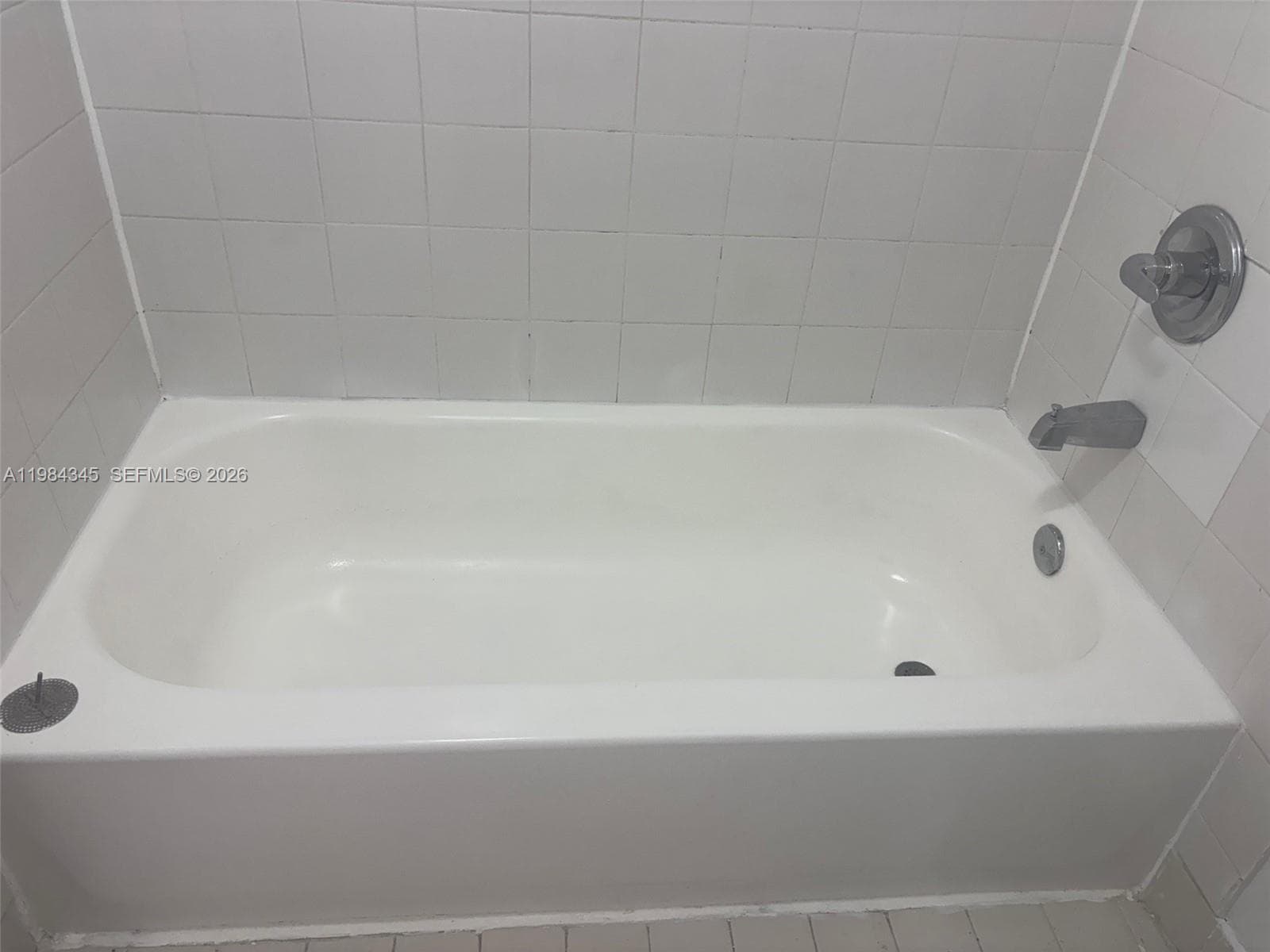 7210 NW 179th St # 105, Hialeah FL 33015 — 24