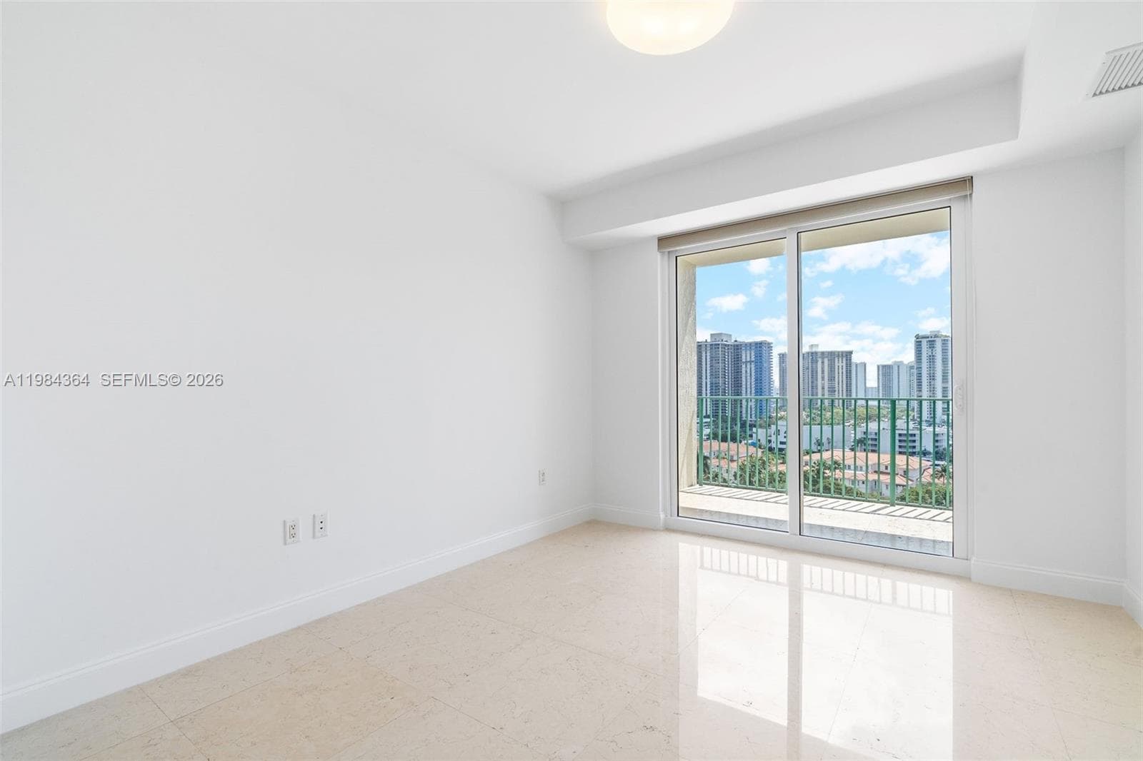 20000 E Country Club Dr # 1109, Aventura FL 33180 — 23