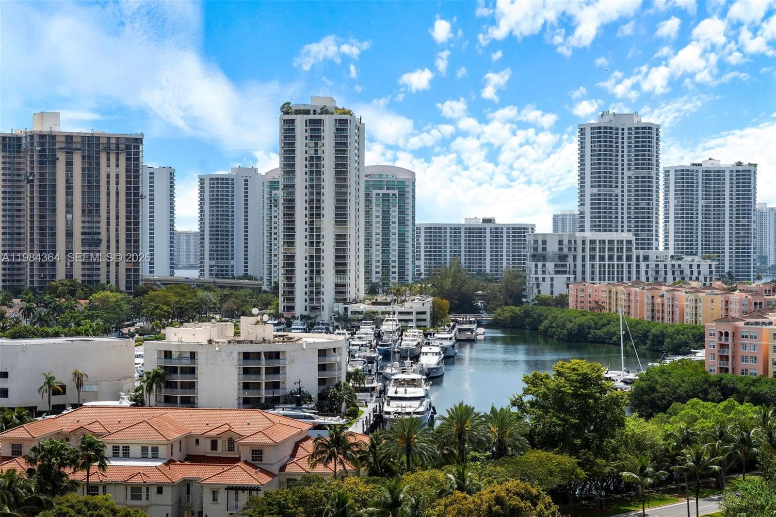 20000 E Country Club Dr # 1109, Aventura FL 33180 — 2