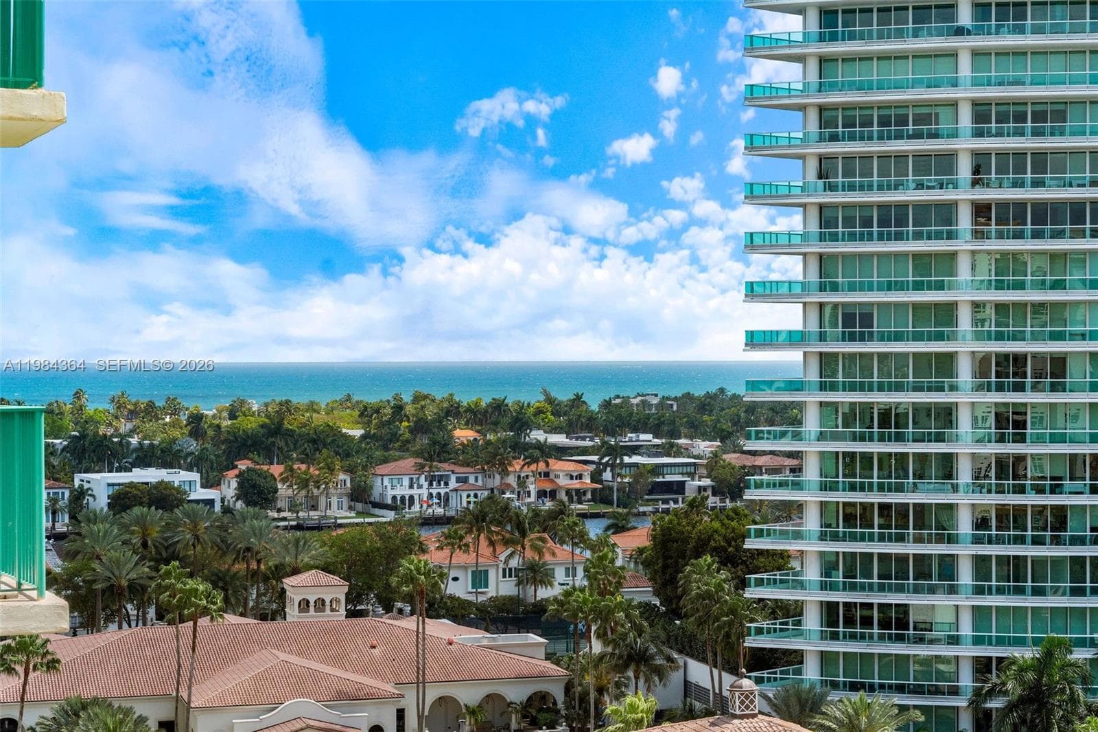 20000 E Country Club Dr # 1109, Aventura FL 33180 — 1