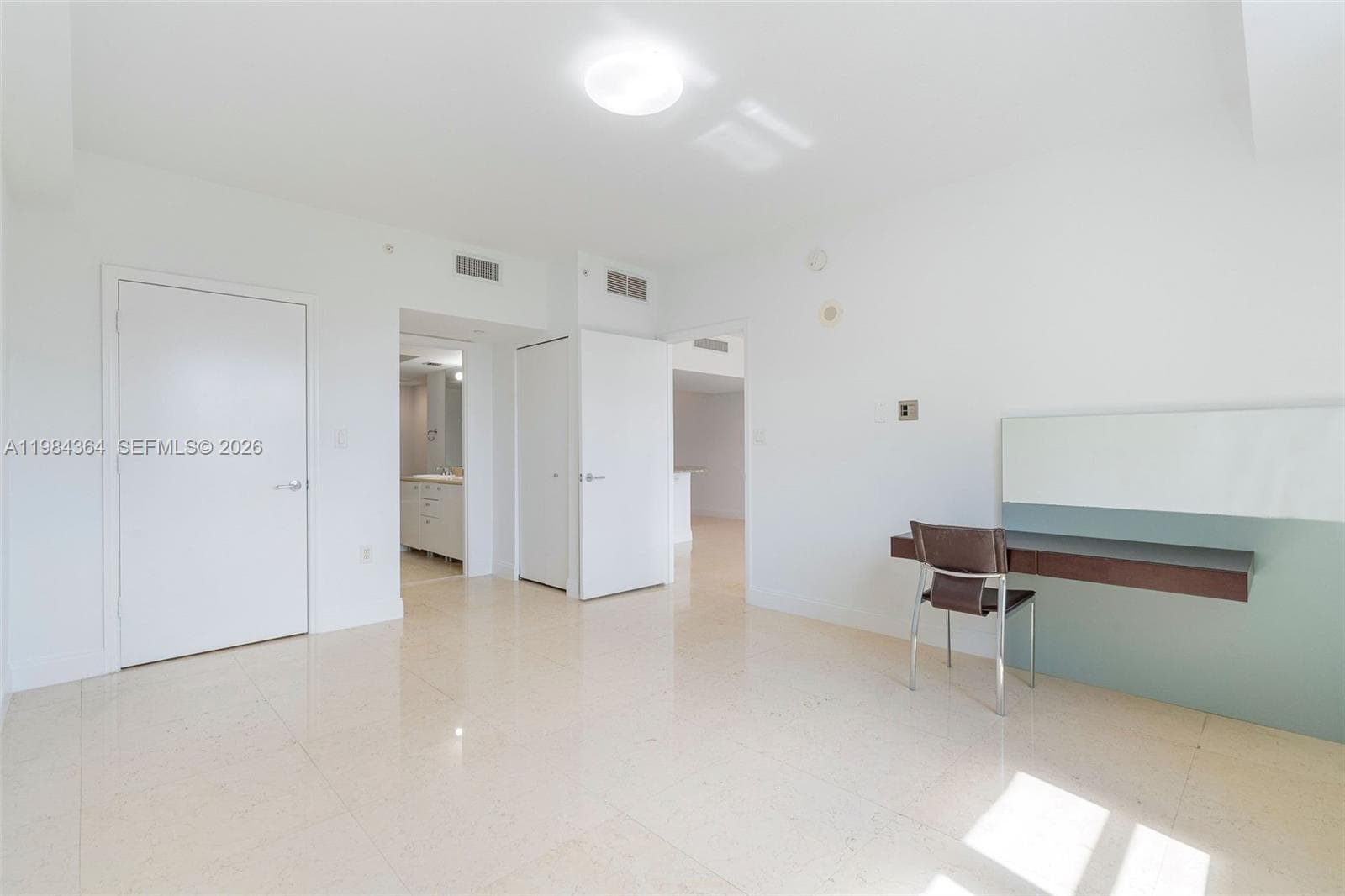 20000 E Country Club Dr # 1109, Aventura FL 33180 — 18