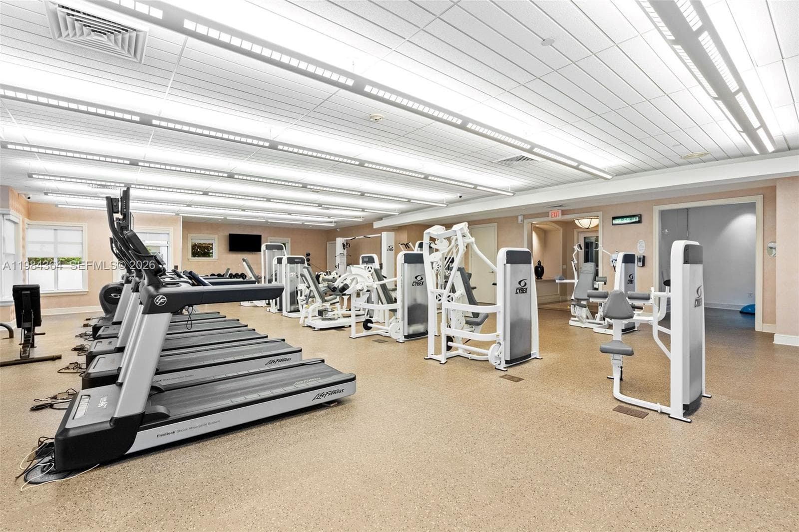 20000 E Country Club Dr # 1109, Aventura FL 33180 — 44