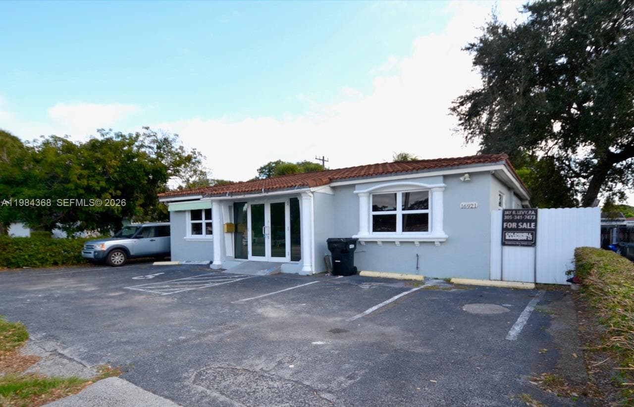 16921 NE 6th Ave, North Miami Beach FL 33162 — 2