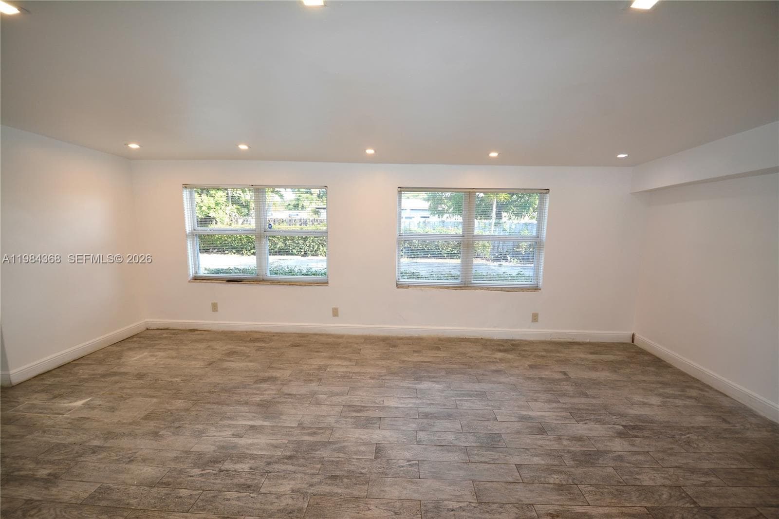 16921 NE 6th Ave, North Miami Beach FL 33162 — 17