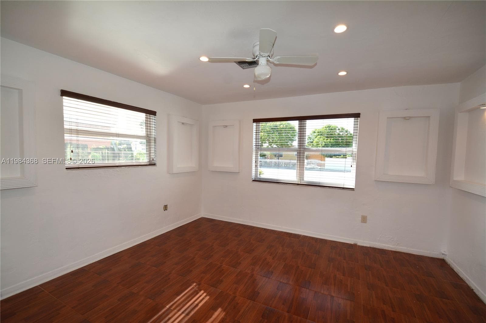 16921 NE 6th Ave, North Miami Beach FL 33162 — 16