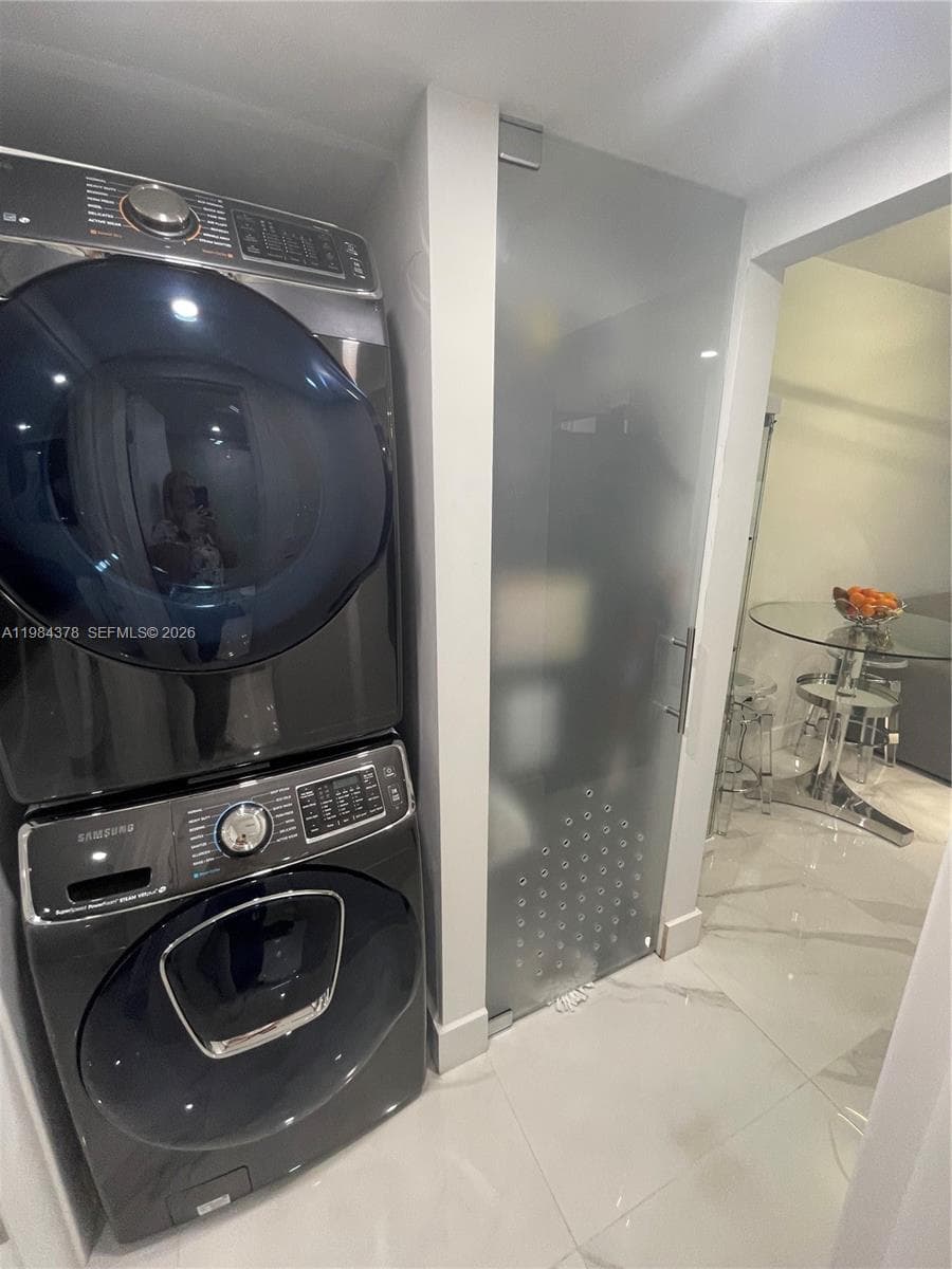 926 Michigan Ave # 3, Miami Beach FL 33139 — 22