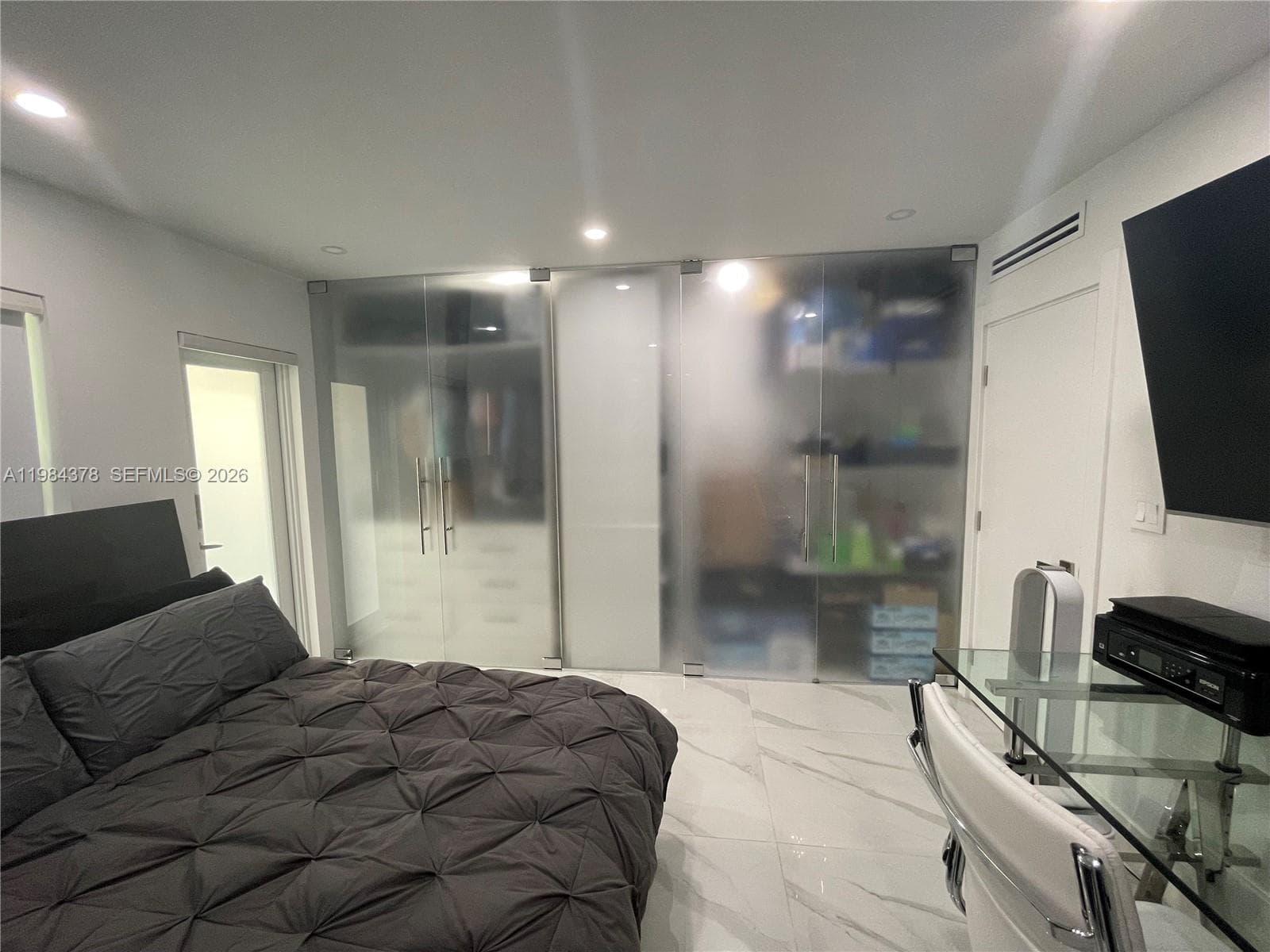 926 Michigan Ave # 3, Miami Beach FL 33139 — 19