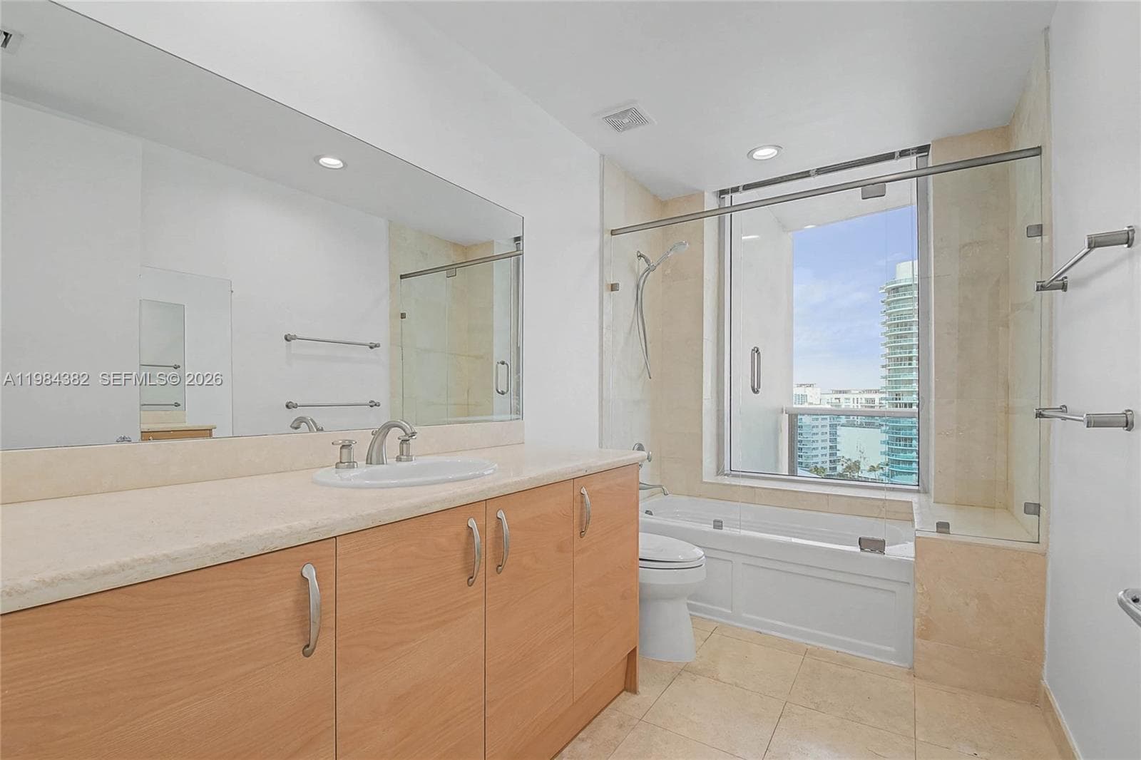 5959 Collins Ave # 1503, Miami Beach FL 33140 — 33