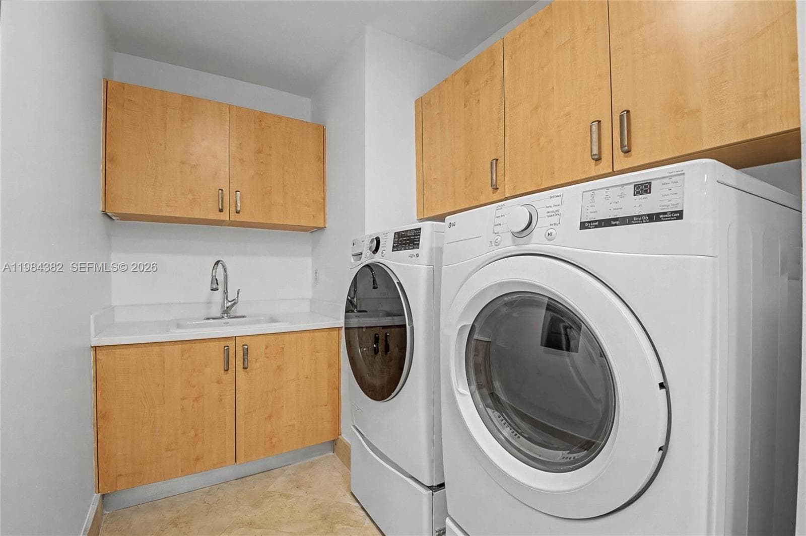 5959 Collins Ave # 1503, Miami Beach FL 33140 — 40