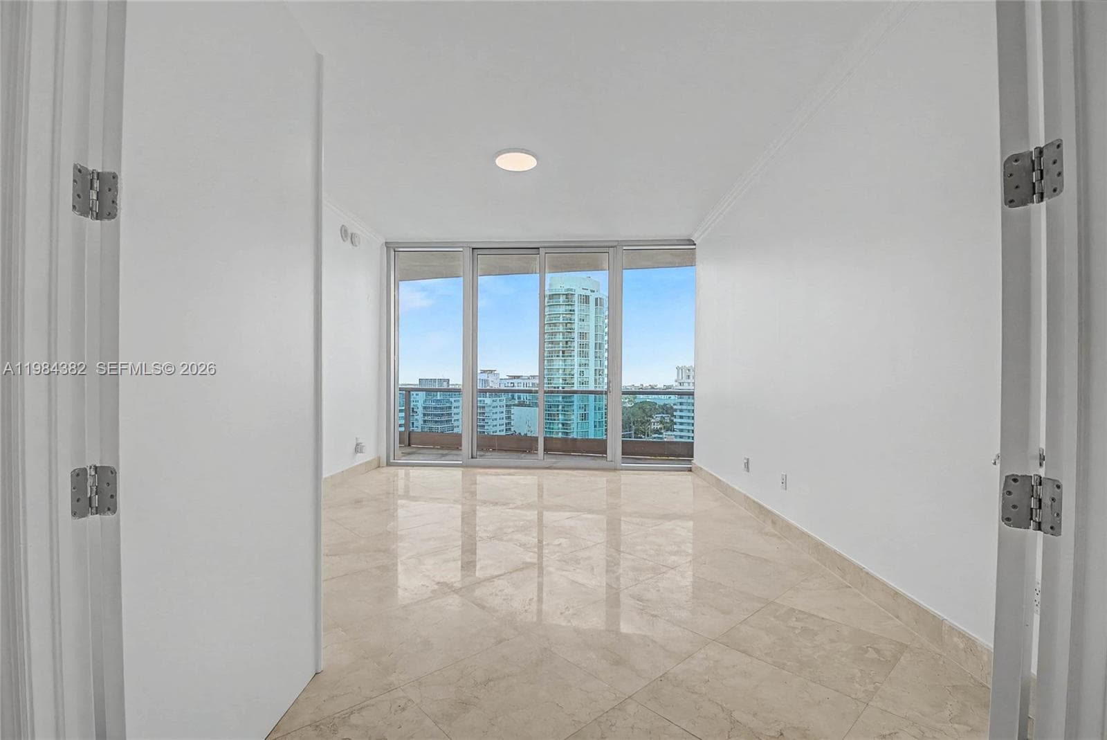5959 Collins Ave # 1503, Miami Beach FL 33140 — 31