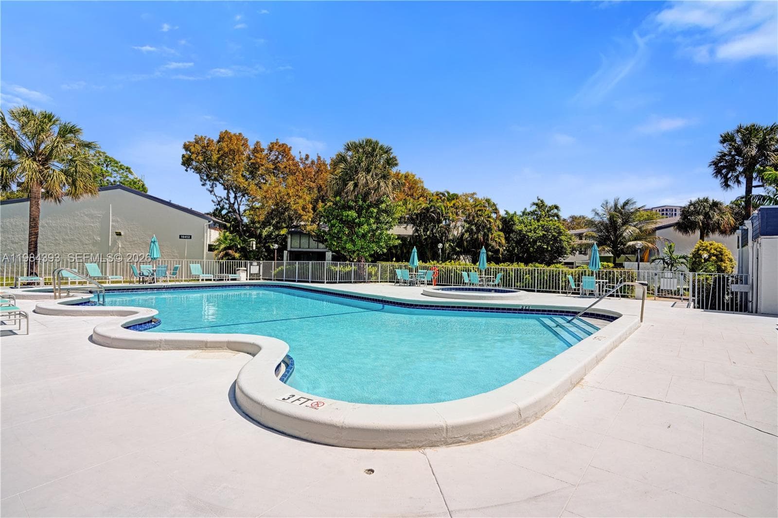19220 NE 25th Ave # 271B, Miami FL 33180 — 27