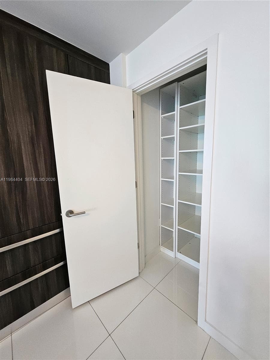 851 NE 1st Ave # 4000, Miami FL 33132 — 12