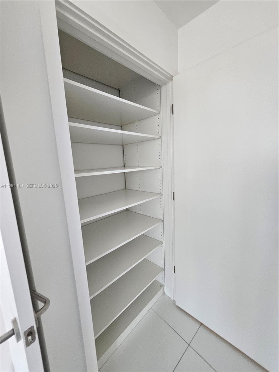 851 NE 1st Ave # 4000, Miami FL 33132 — 28