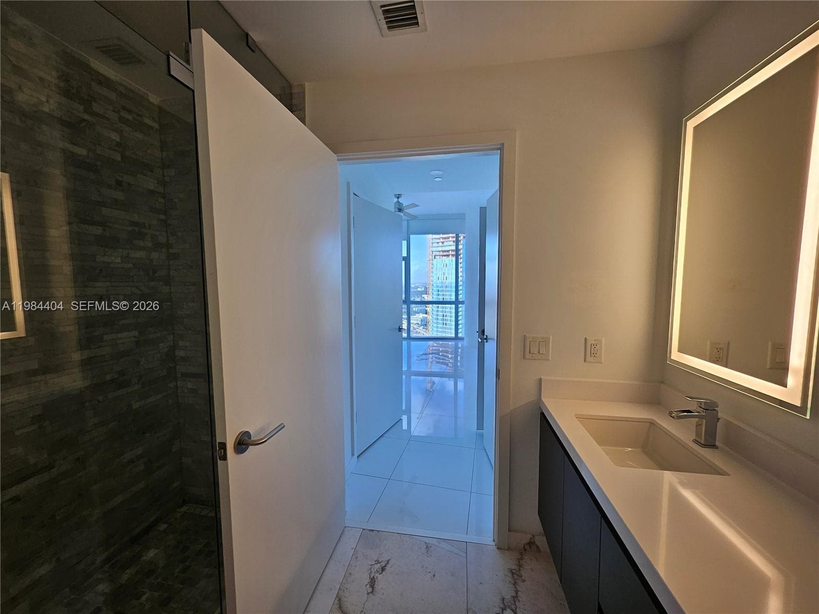 851 NE 1st Ave # 4000, Miami FL 33132 — 34