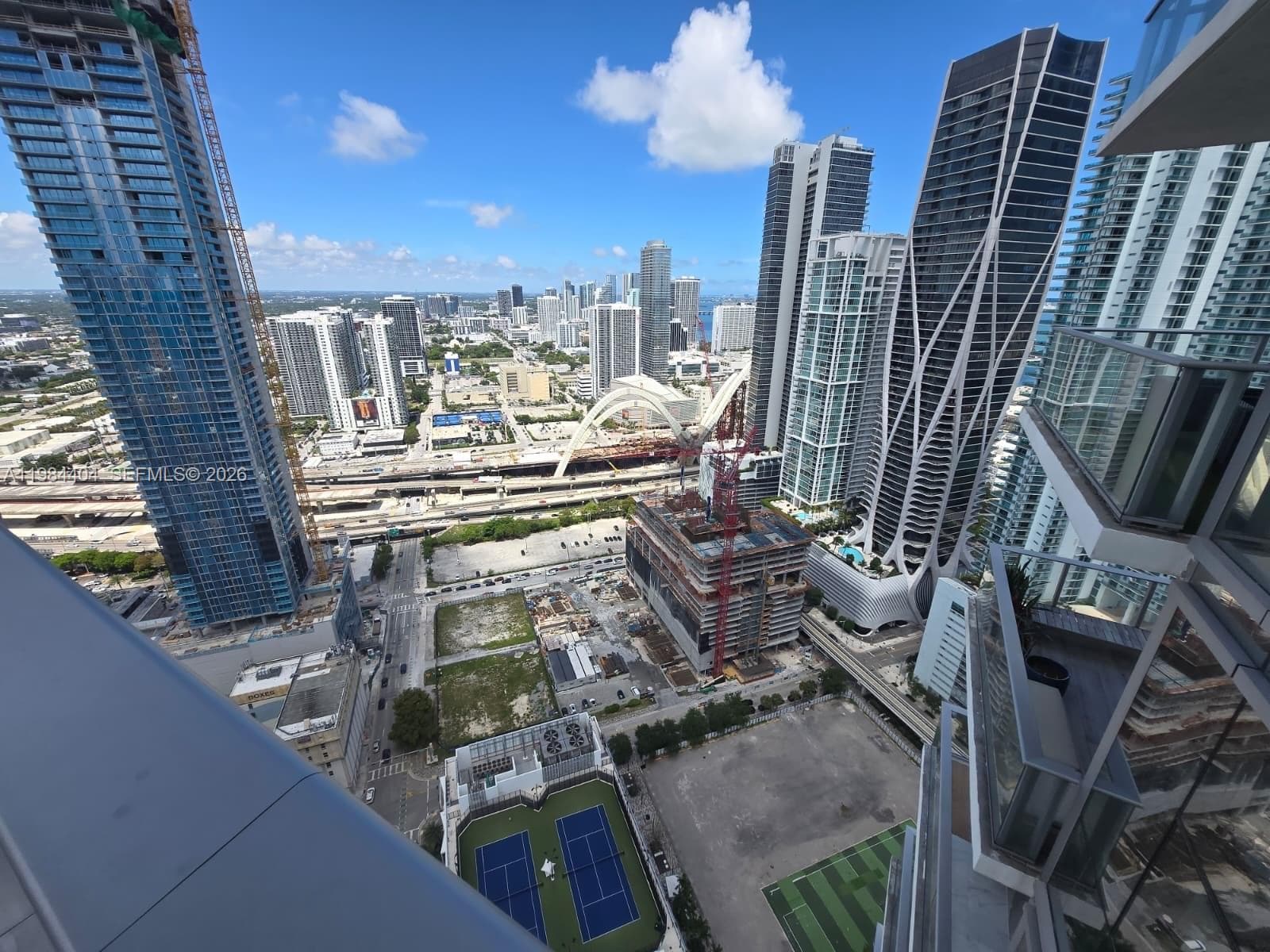 851 NE 1st Ave # 4000, Miami FL 33132 — 39