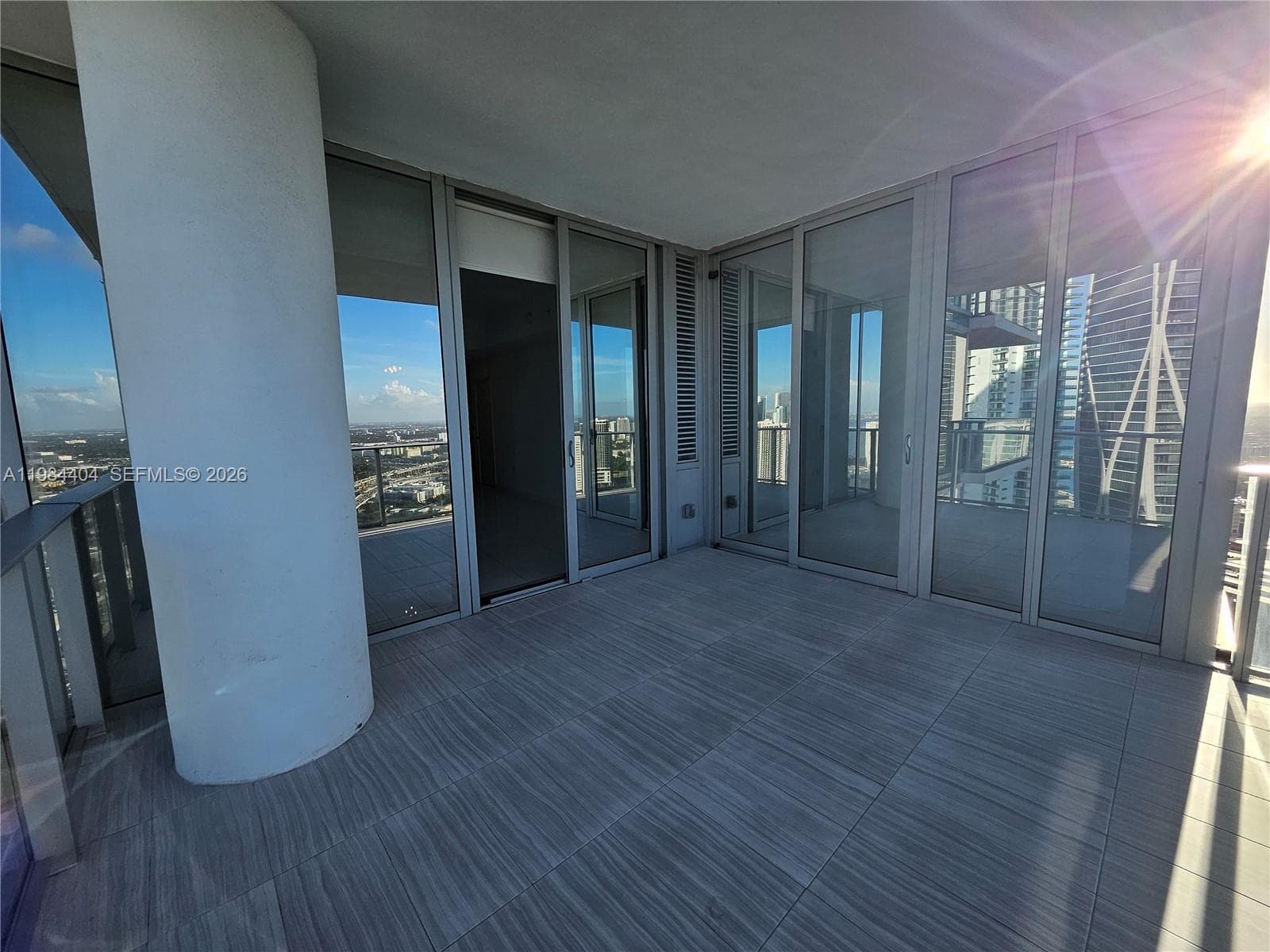 851 NE 1st Ave # 4000, Miami FL 33132 — 21