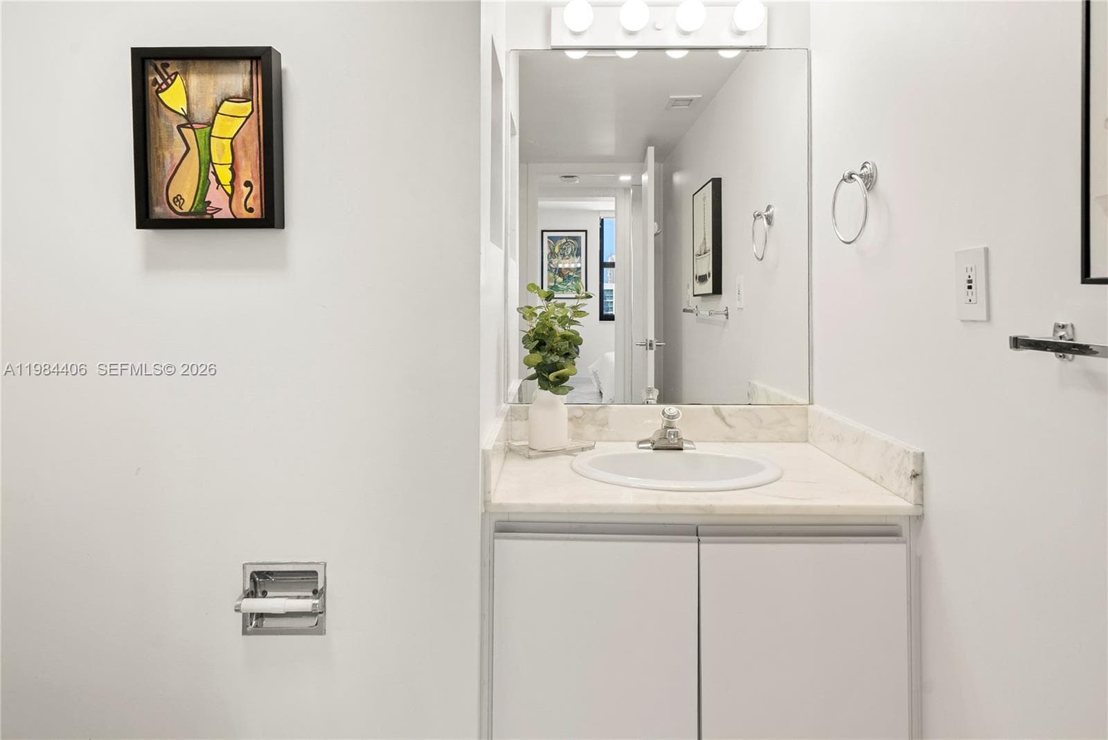 2555 Collins Ave # 2402, Miami Beach FL 33140 — 32