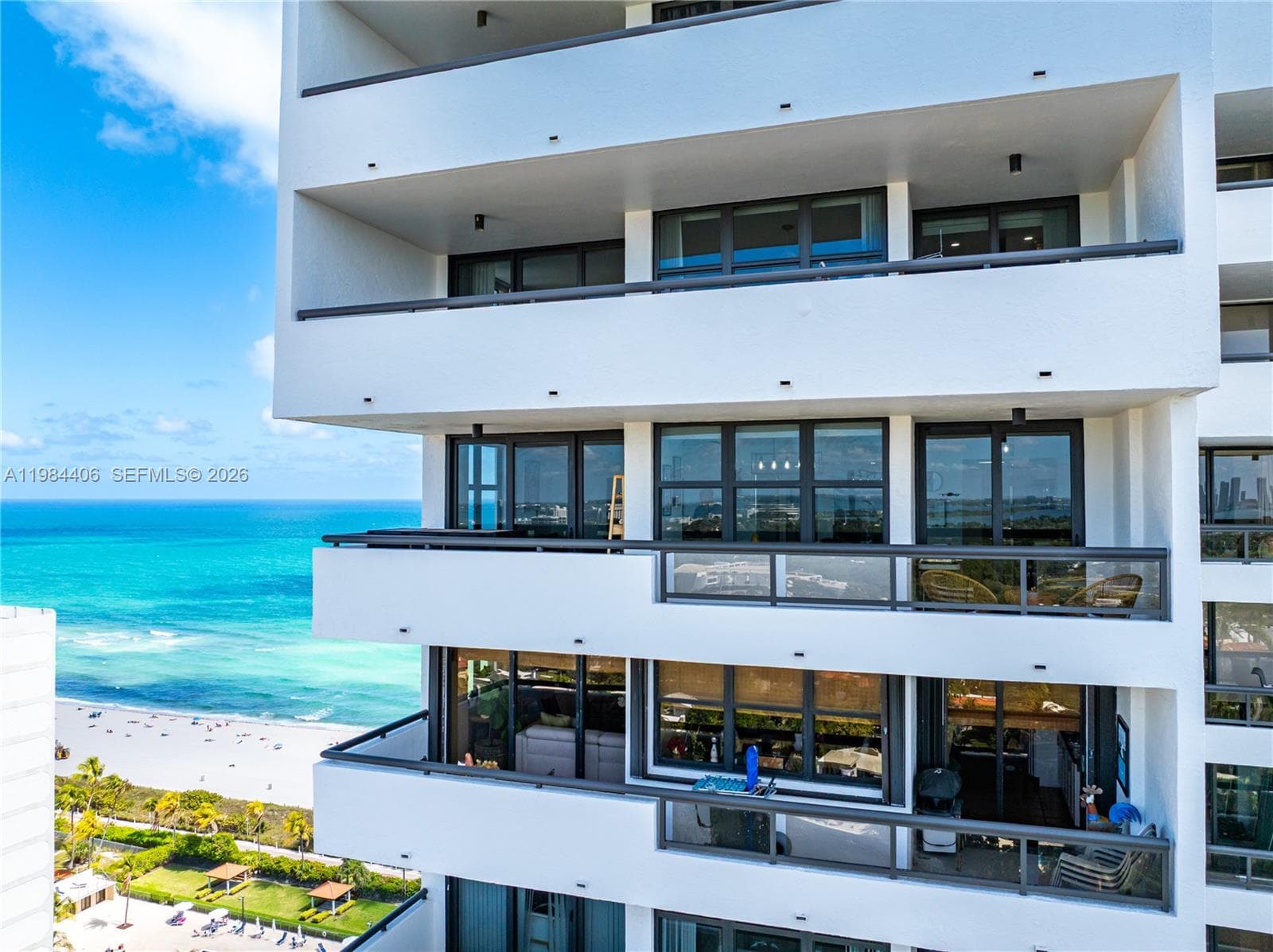 2555 Collins Ave # 2402, Miami Beach FL 33140 — 41
