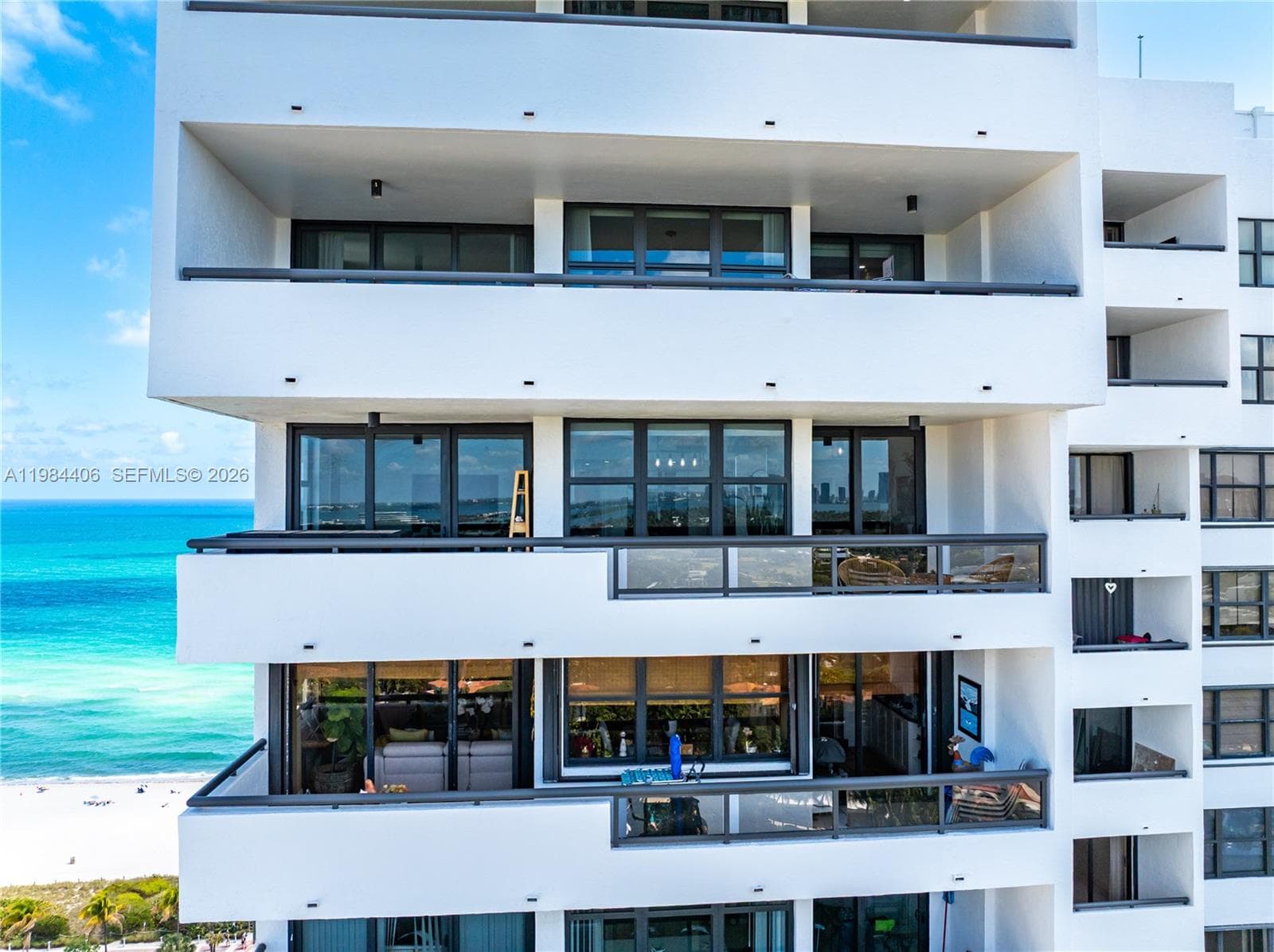 2555 Collins Ave # 2402, Miami Beach FL 33140 — 40