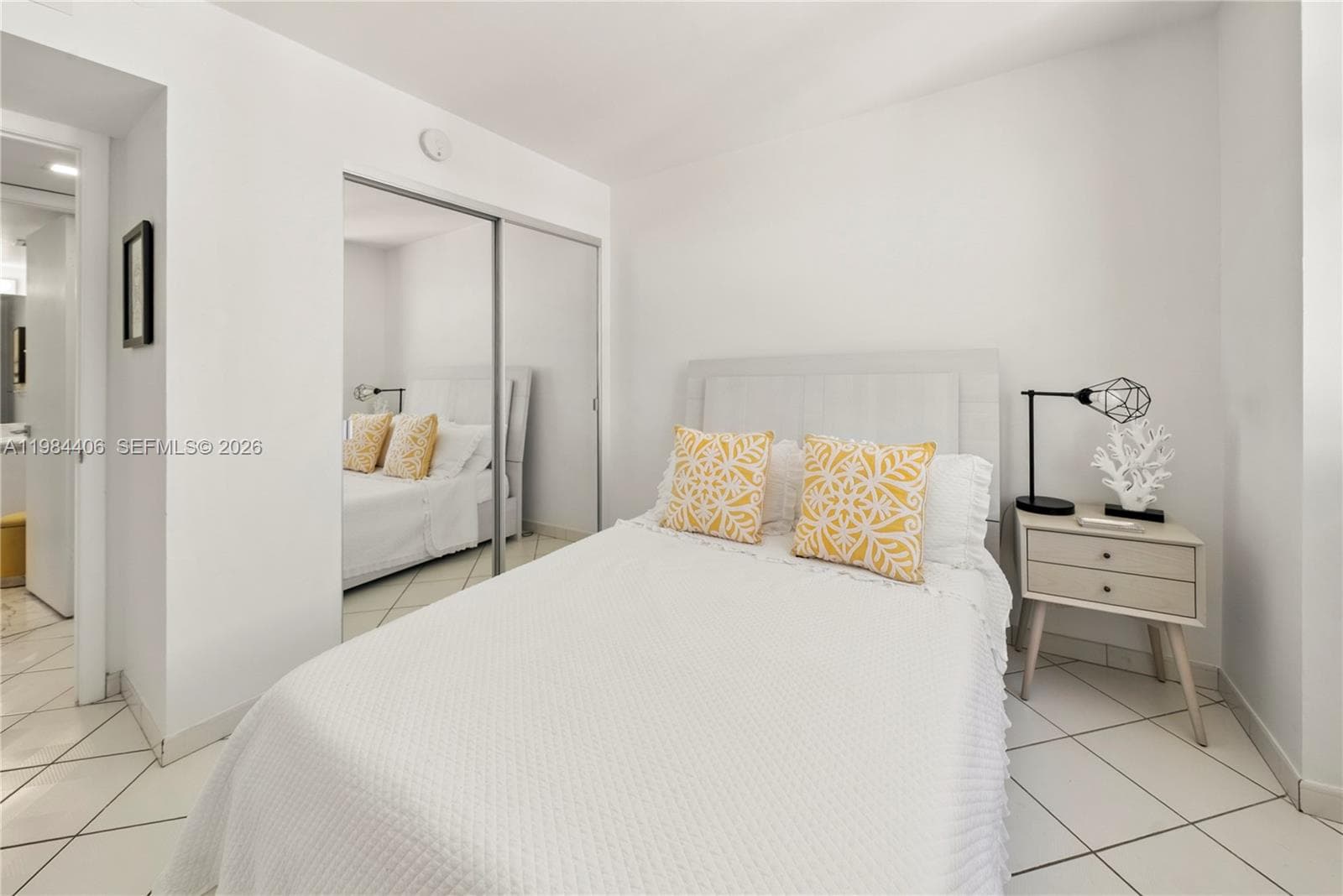 2555 Collins Ave # 2402, Miami Beach FL 33140 — 31