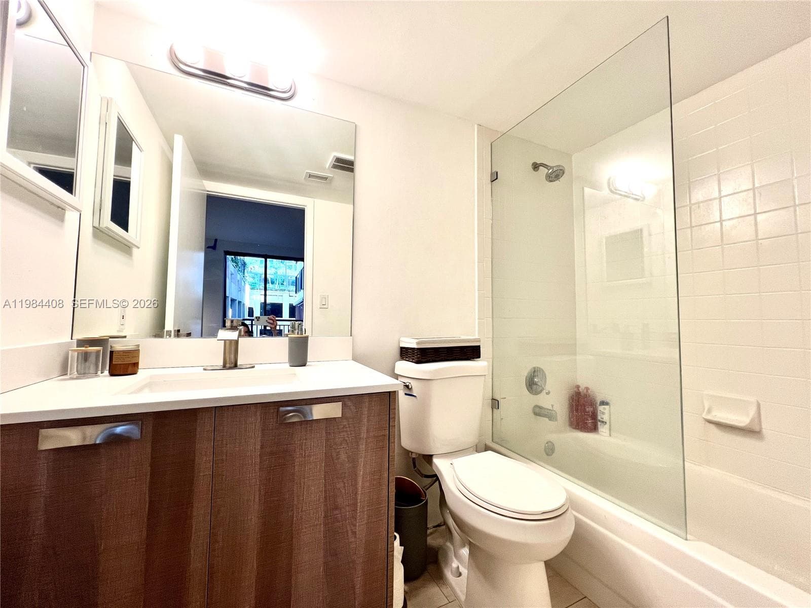 540 Brickell Key Dr # 202, Miami FL 33131 — 23