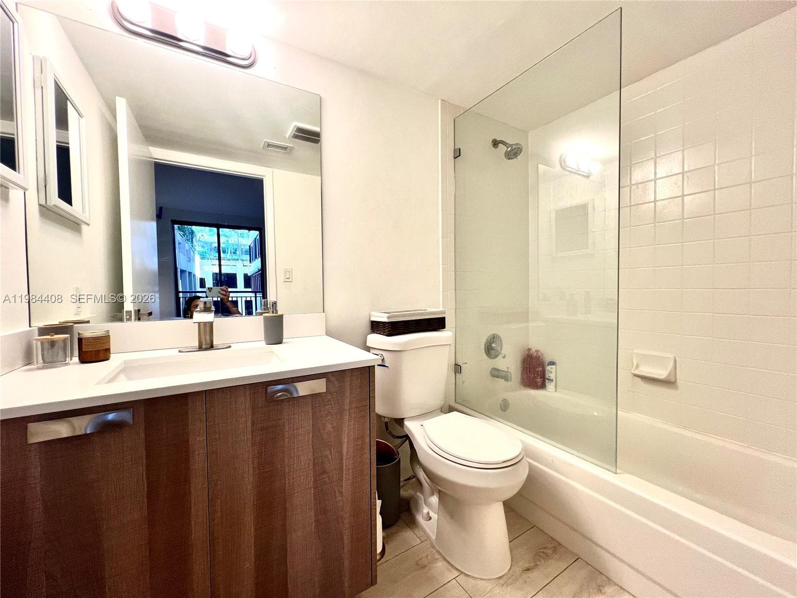 540 Brickell Key Dr # 202, Miami FL 33131 — 22