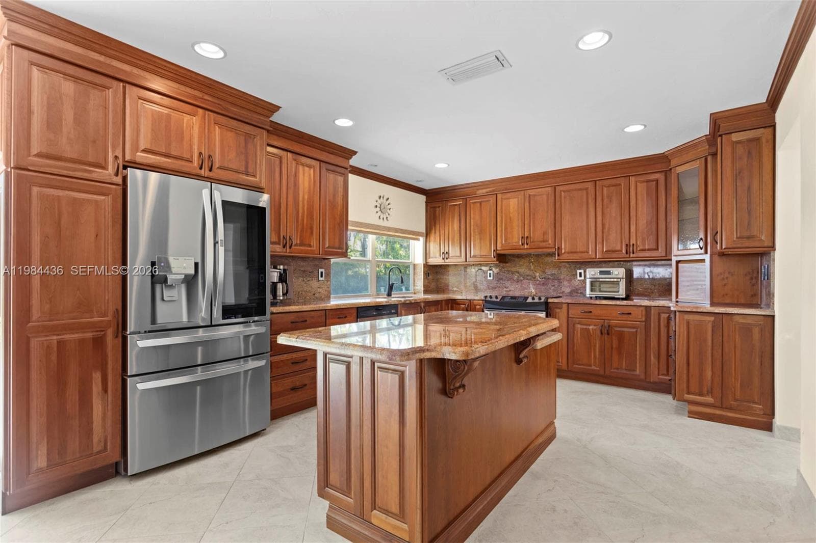 11807 SW 112th Ave, Miami FL 33176 — 23