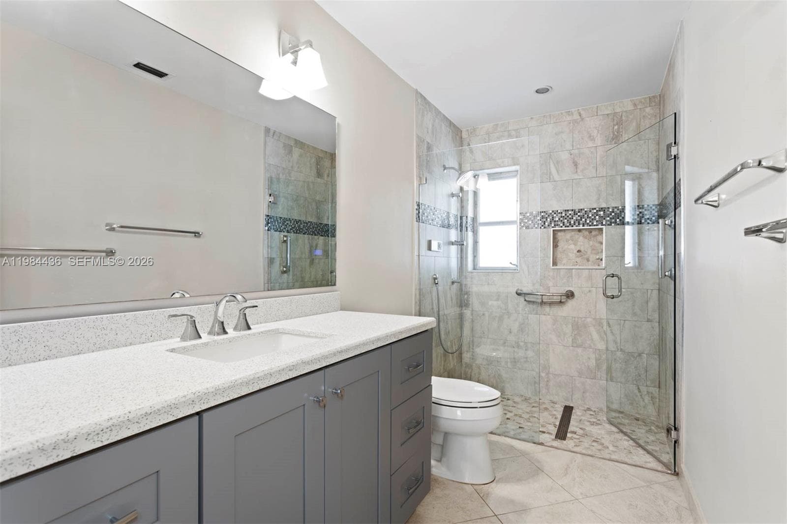 11807 SW 112th Ave, Miami FL 33176 — 13