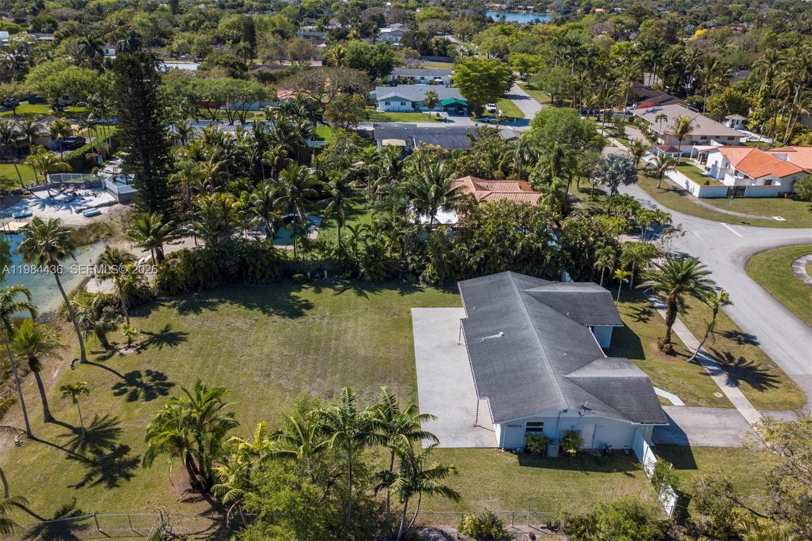 11807 SW 112th Ave, Miami FL 33176 — 47