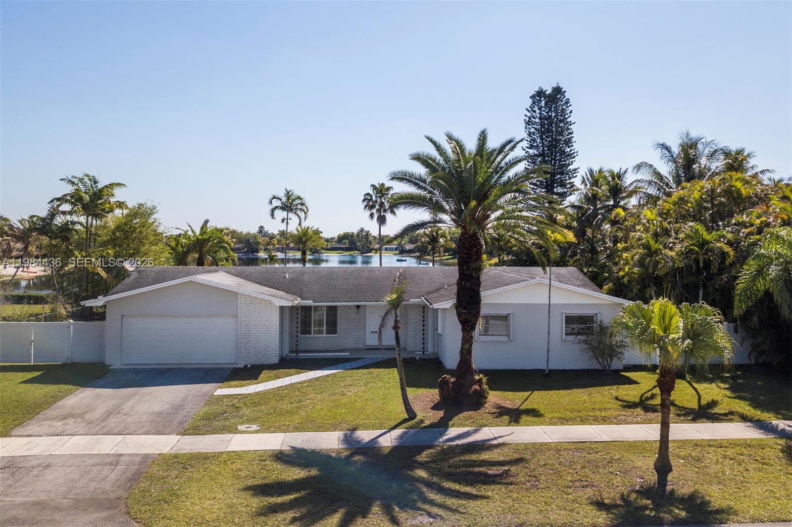 11807 SW 112th Ave, Miami FL 33176 — 36