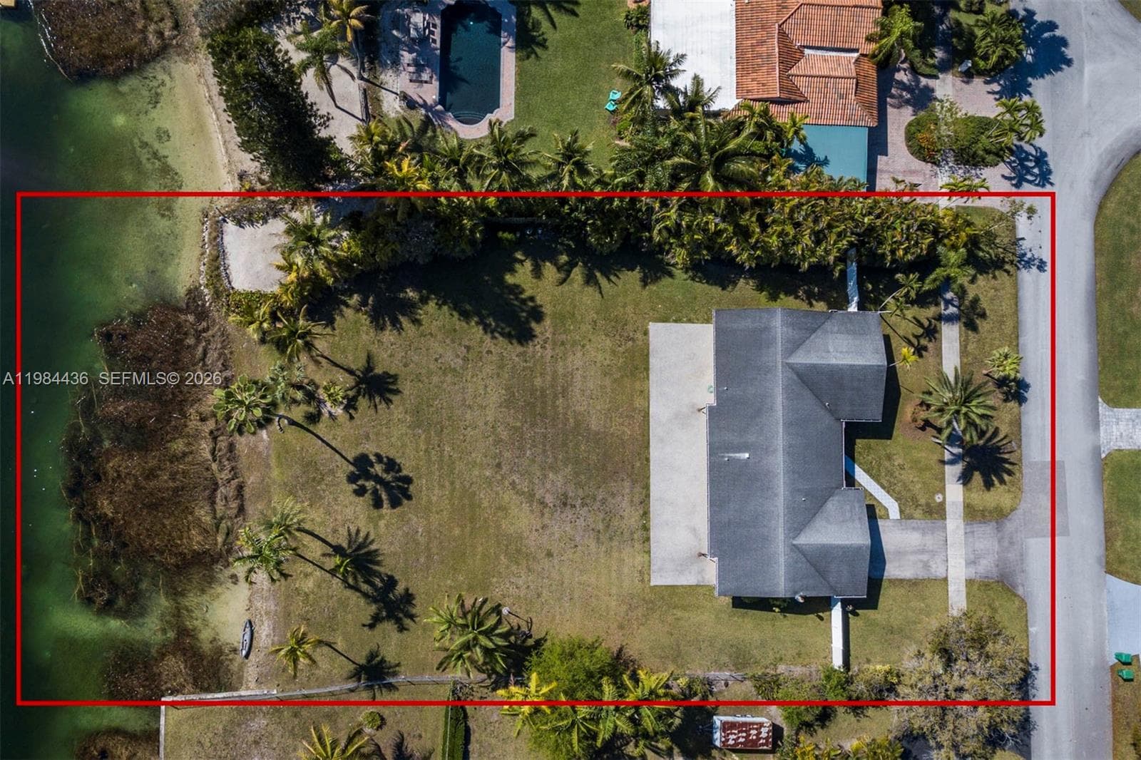 11807 SW 112th Ave, Miami FL 33176 — 40