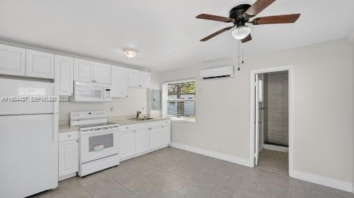 1010 NE 138th St, North Miami FL 33161 — 14