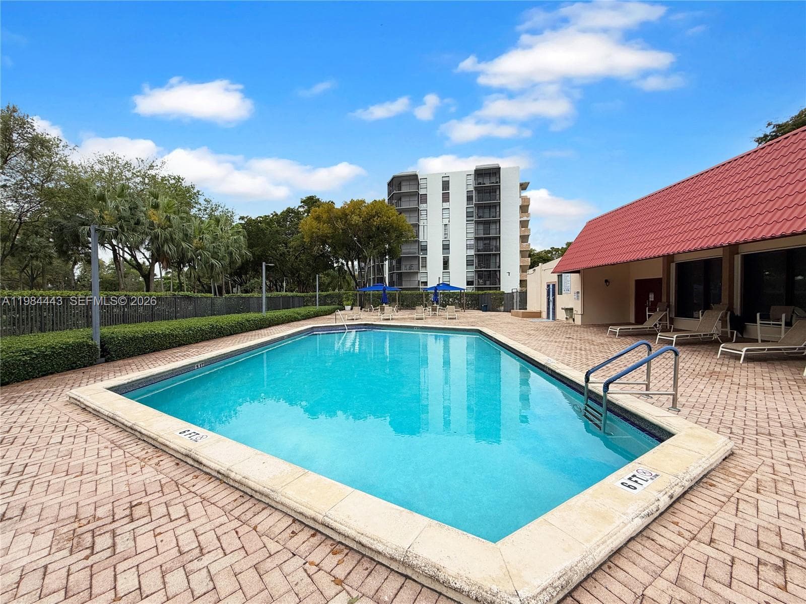 3301 N Country Club Dr # 804, Aventura FL 33180 — 23