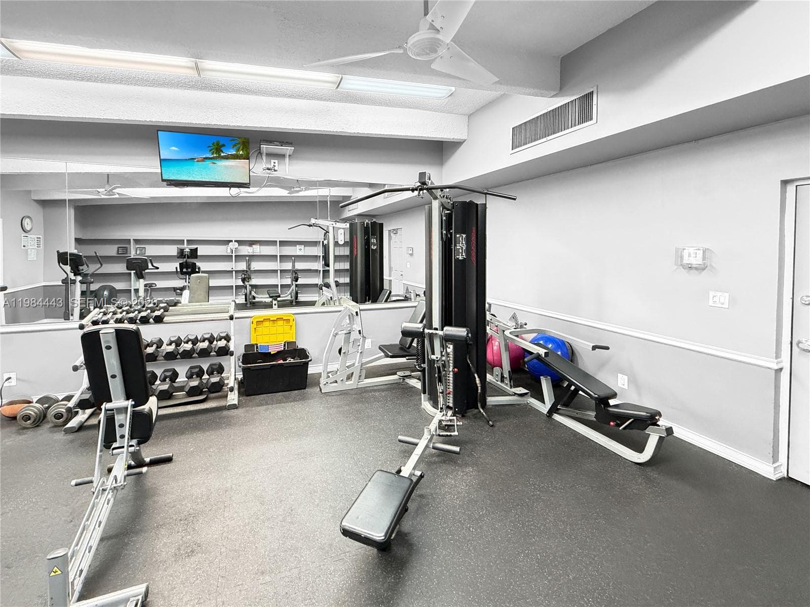 3301 N Country Club Dr # 804, Aventura FL 33180 — 26