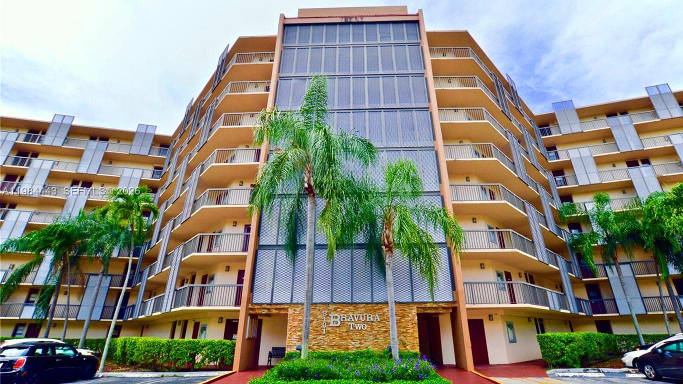 3301 N Country Club Dr # 804, Aventura FL 33180 — 1