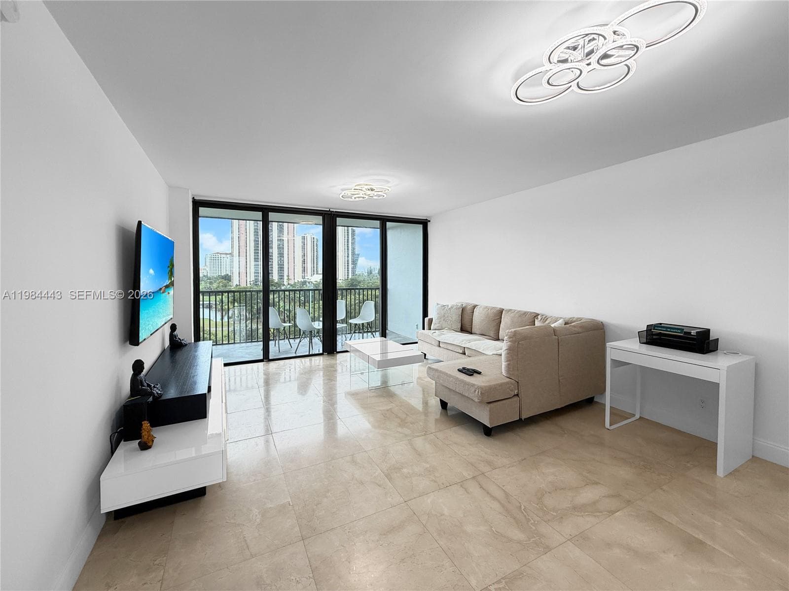 3301 N Country Club Dr # 804, Aventura FL 33180 — 8