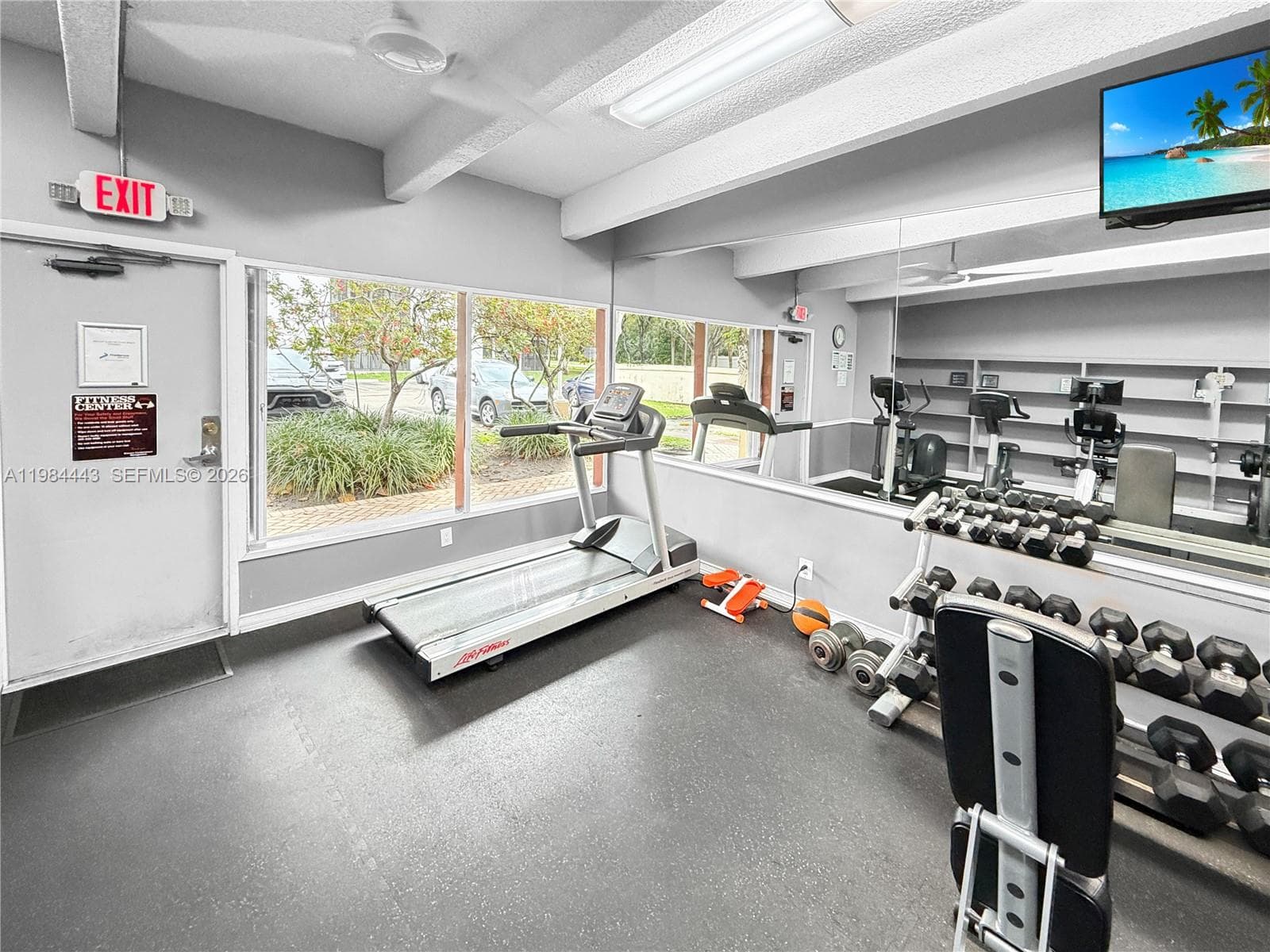 3301 N Country Club Dr # 804, Aventura FL 33180 — 25