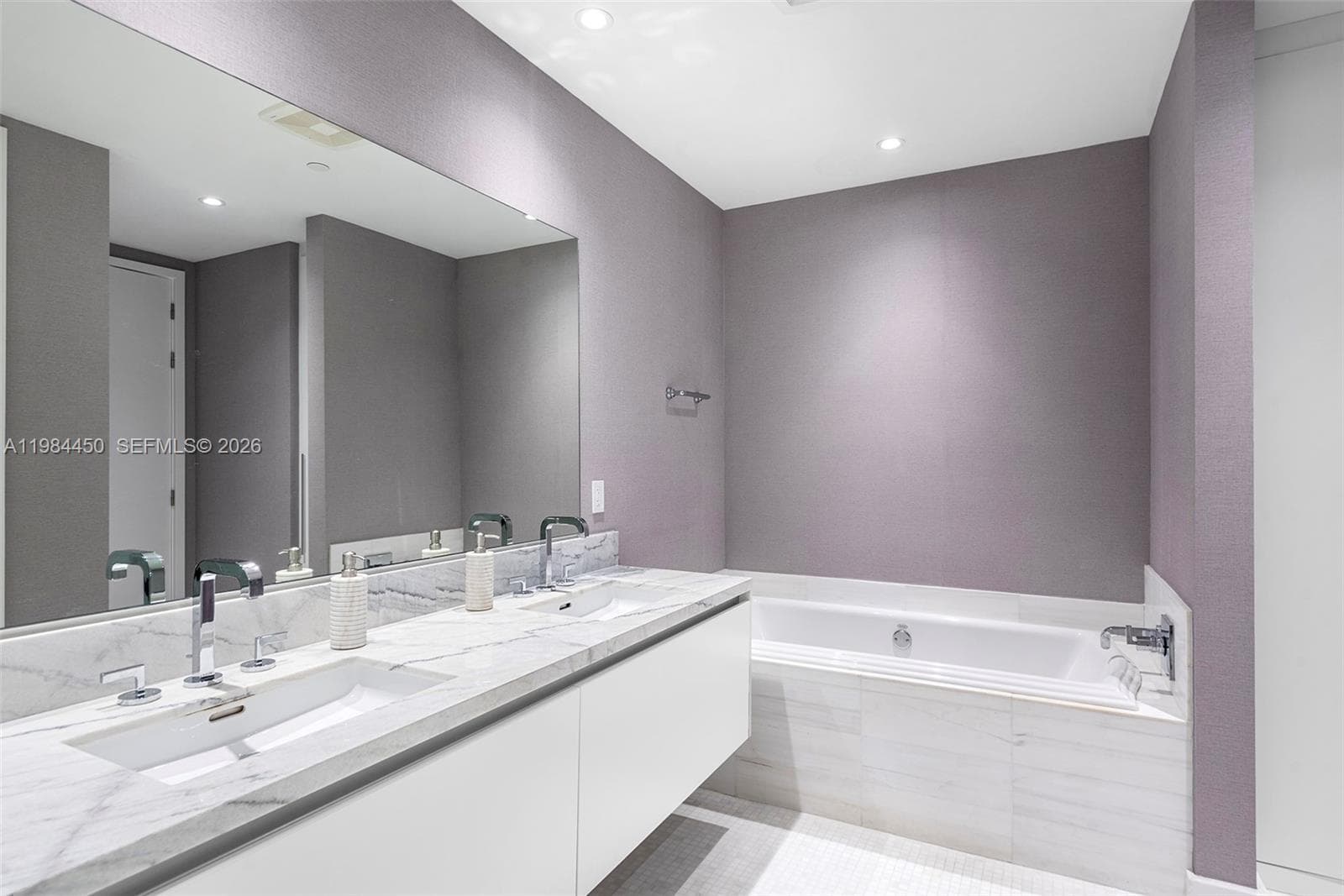 700 NE 26th Ter # 3401, Miami FL 33137 — 23