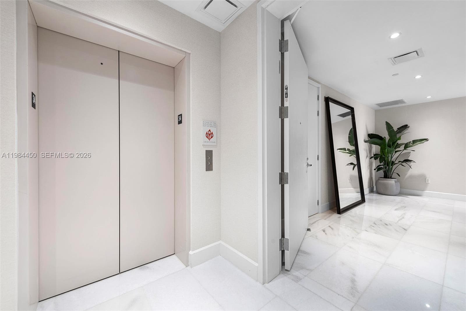 700 NE 26th Ter # 3401, Miami FL 33137 — 34