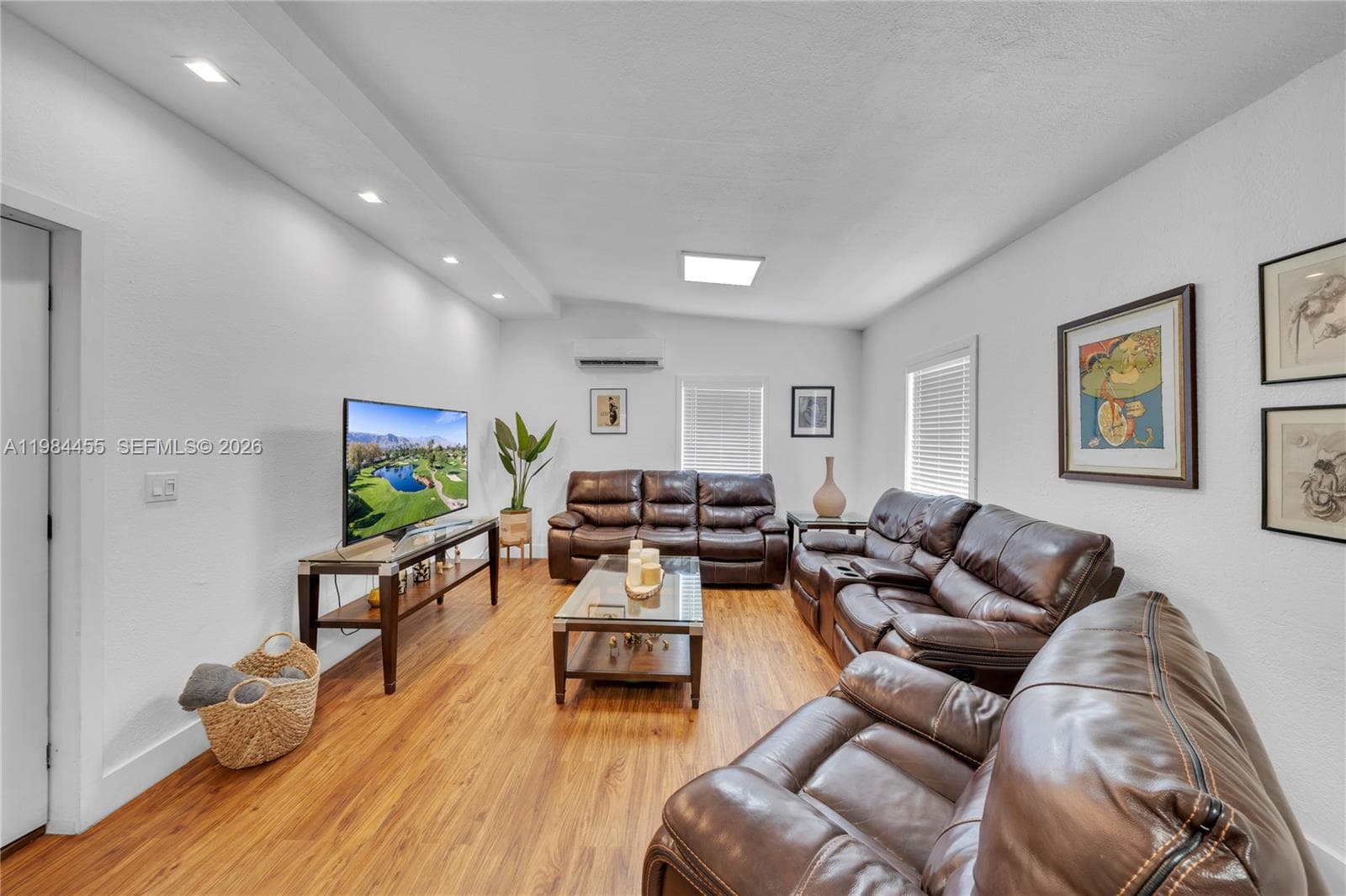 213 W 20th St, Hialeah FL 33010 — 10