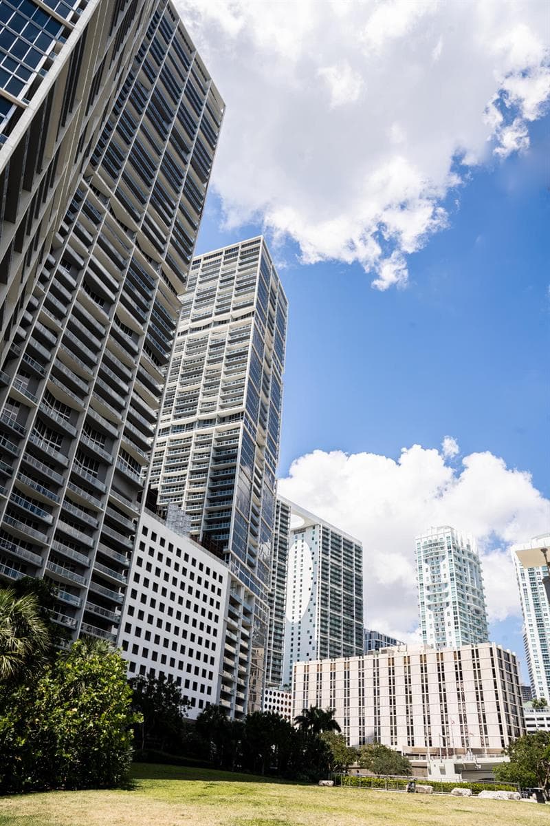 495 Brickell Avenue # 811, Miami FL 33131 — 46